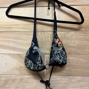 Vintage guess cyber grunge Y2K Asian style halter bikini top